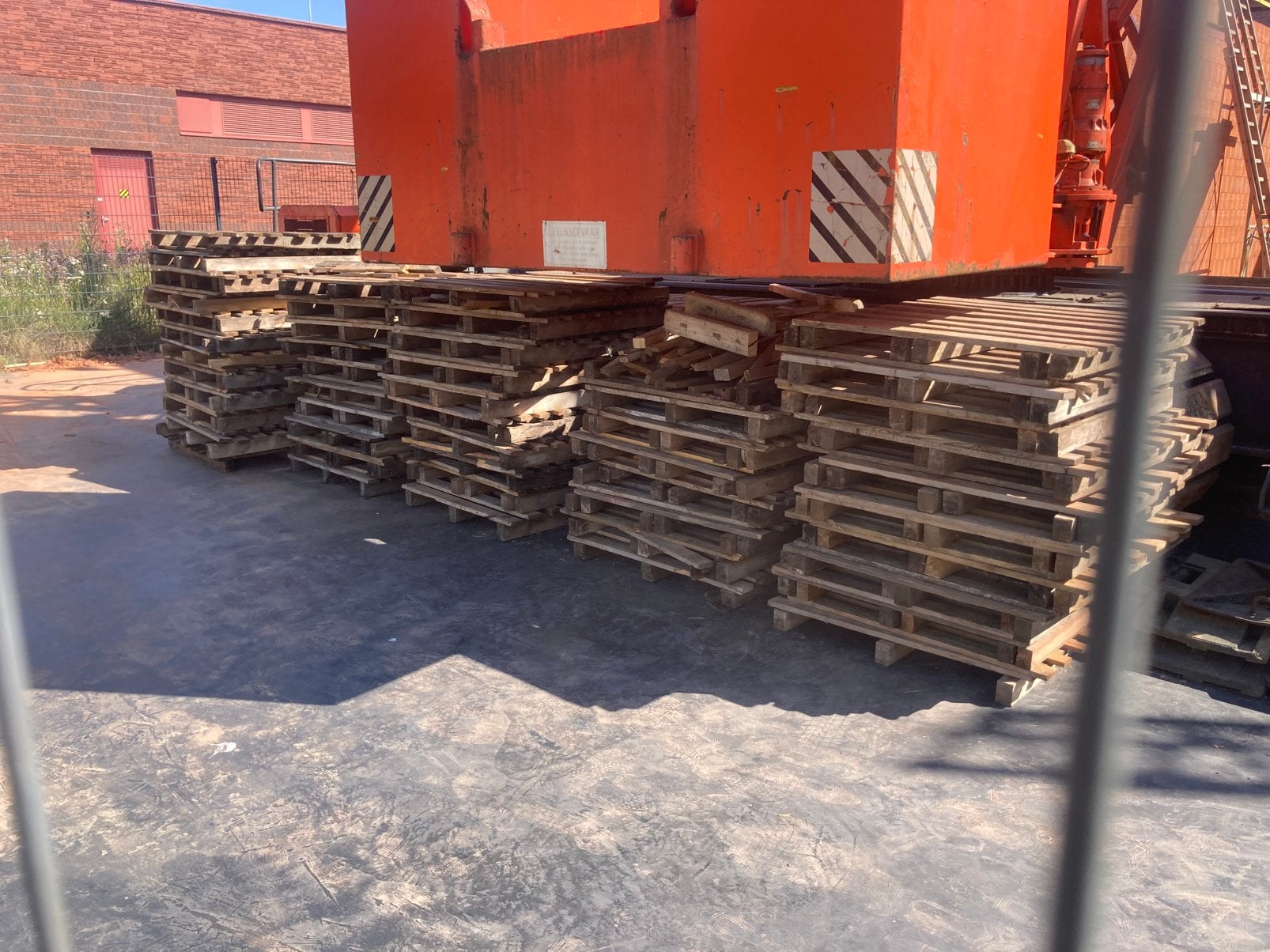 Gratis brandhout houten pallets, Tuin en Terras, Haardhout, Minder dan 3 m³, Ophalen