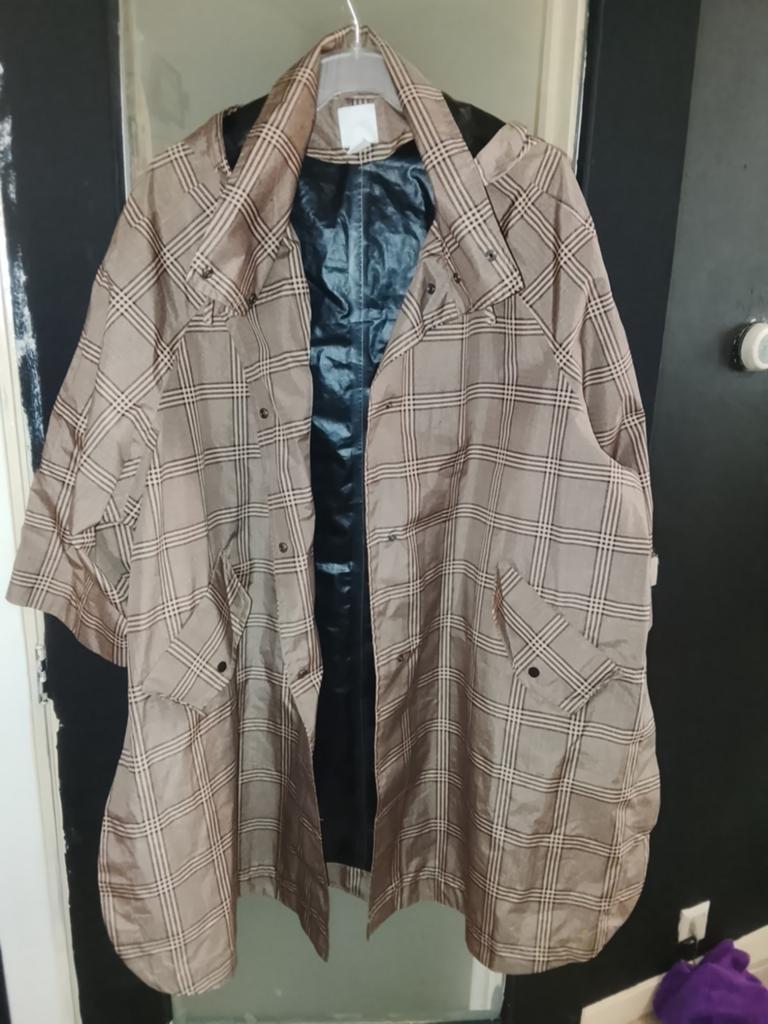 H&M Geruite Poncho/Regenjas - Maat M/L, Maat 38/40 (M), H&M, Beige, Ophalen of Verzenden