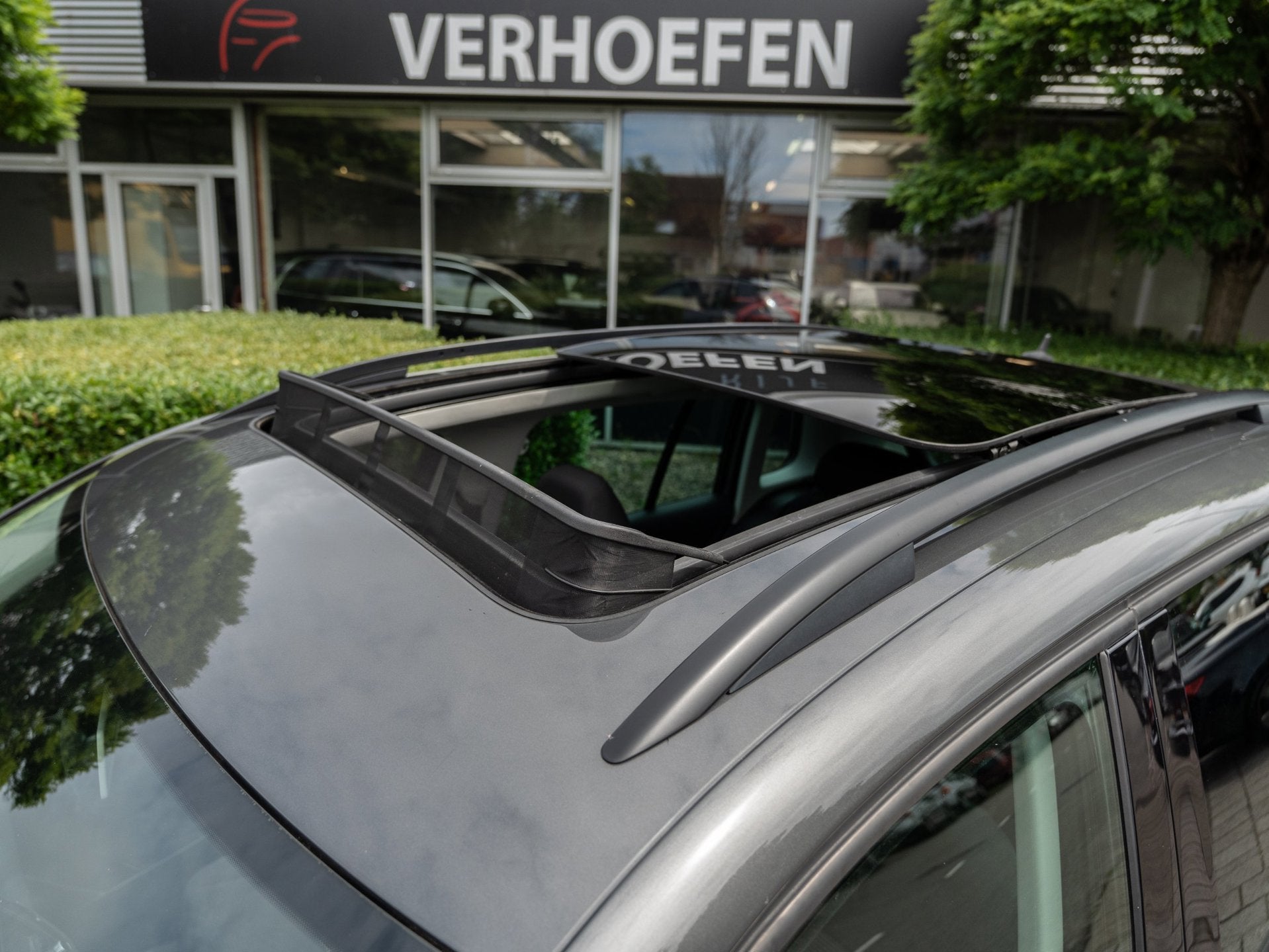 Volkswagen Tiguan 1.4 TSI Sport&Style - PANORAMADAK - CLIMAT, Voorwielaandrijving, Euro 5, 15 km/l, Gebruikt