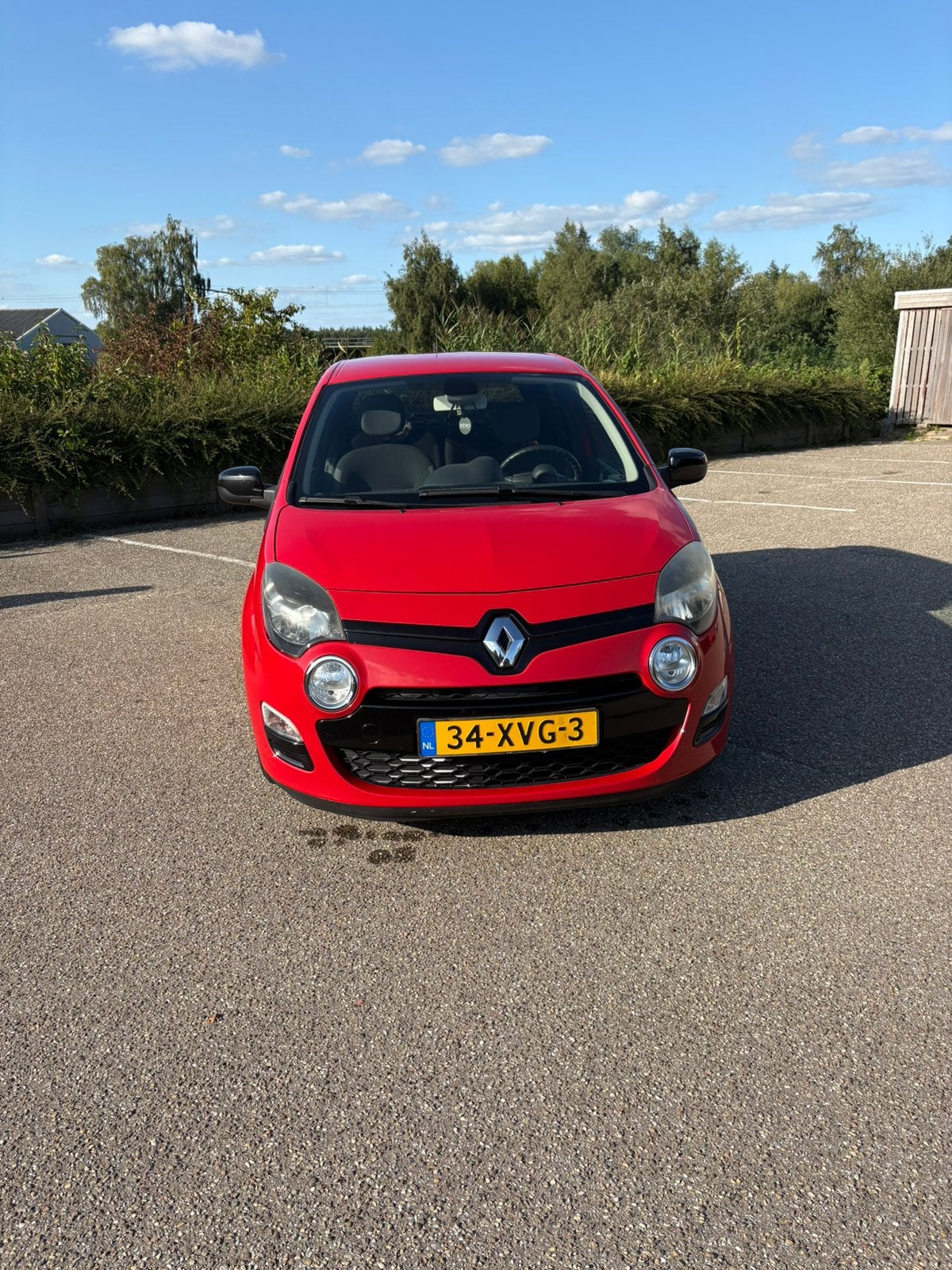 Leuke rode Renault Twingo, Sportief, Airco & APK tot 2027!, Auto's, Voorwielaandrijving, 839 kg, 74 pk, Zwart