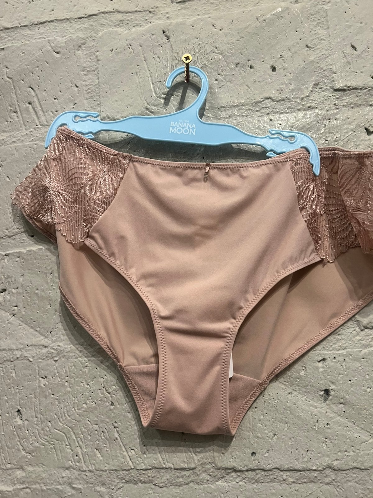 Wacoal slip maat M L of XL NIEUW!! Nu €17,50, Ophalen of Verzenden, Slip