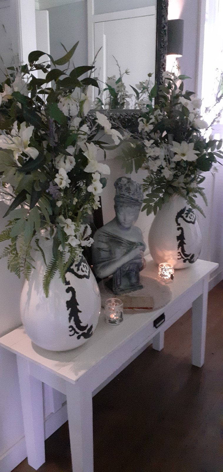 Groot houdbaar bloemstuk., Ophalen