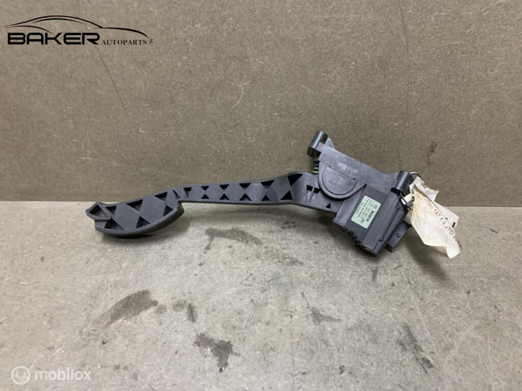 Gaspedaal Alfa Romeo 147 ('00-'10) 0281002380, Gebruikt, Ophalen of Verzenden, Alfa Romeo, Alfa Romeo