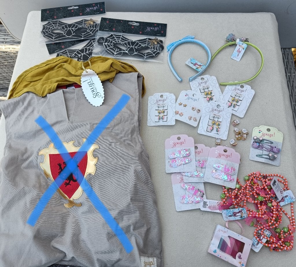 Restpartij Souza sieraden en maskers -- NIEUW, Ophalen of Verzenden, Nieuw, Jongen of Meisje