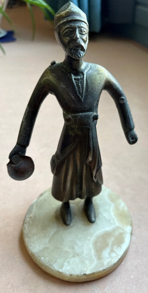 Vintage beeldje, Noord-Afrika, Antiek en Kunst, Kunst | Niet-Westerse kunst, 24 cm, Afrika, Op standaard, Ophalen of Verzenden