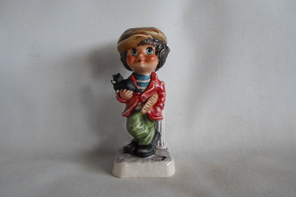 Goebel Beeld Michel T, Ophalen of Verzenden, Zo goed als nieuw, Mens