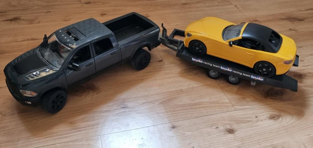 Bruder RAM met aanhanger en auto, Ophalen of Verzenden, Zo goed als nieuw