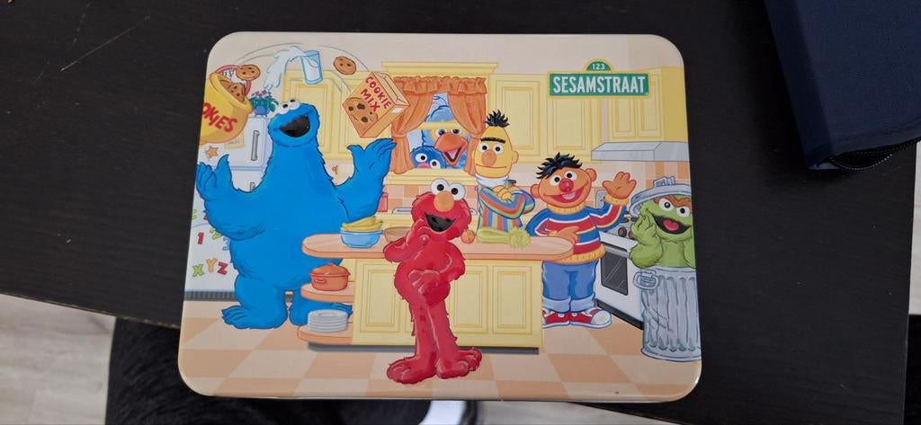 Sesamstraat blik van Douwe Egberts, Verzamelen, Ophalen