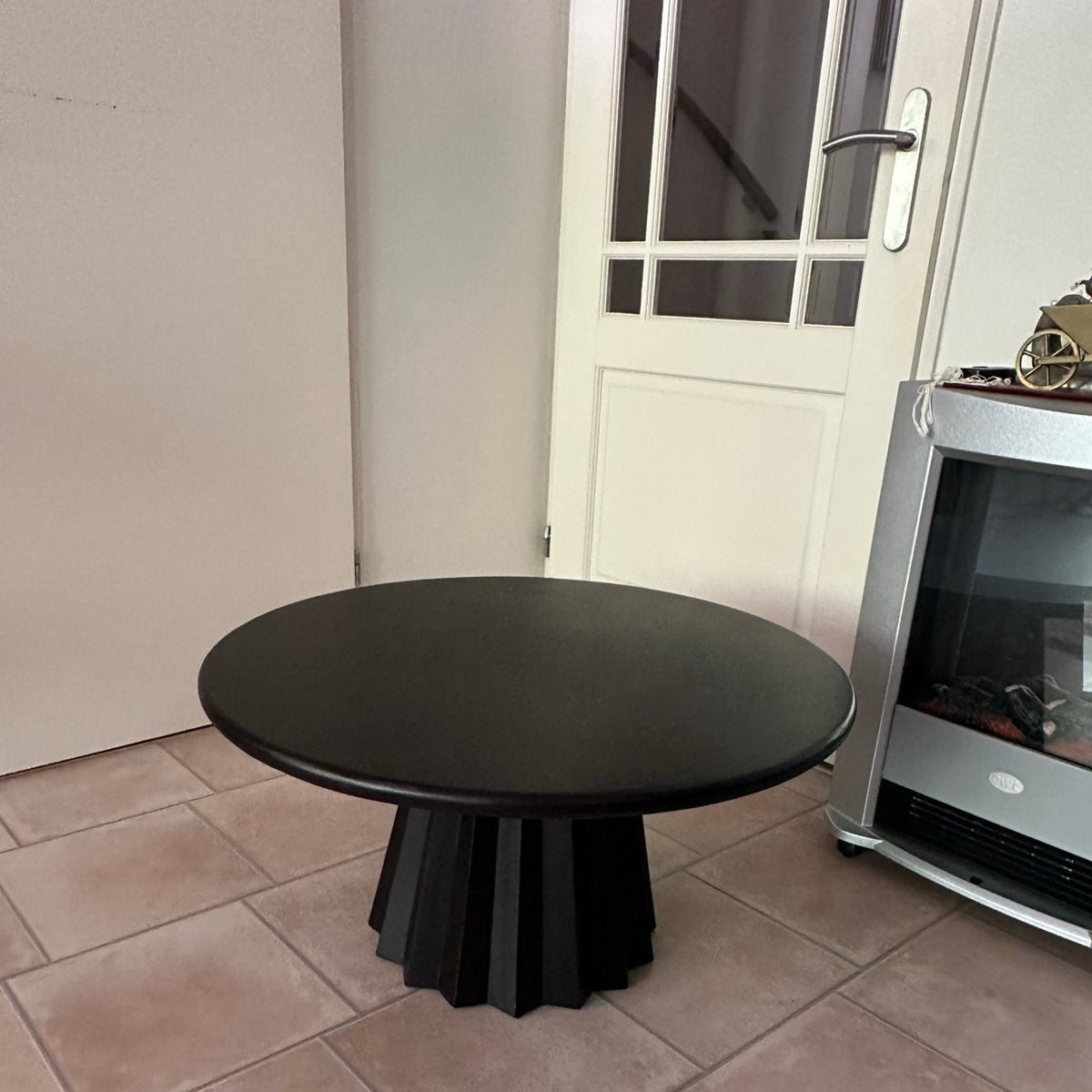 Goossens Felicia Salontafel - Rond - Zwart, Ophalen, Rond, 50 tot 100 cm, Zo goed als nieuw