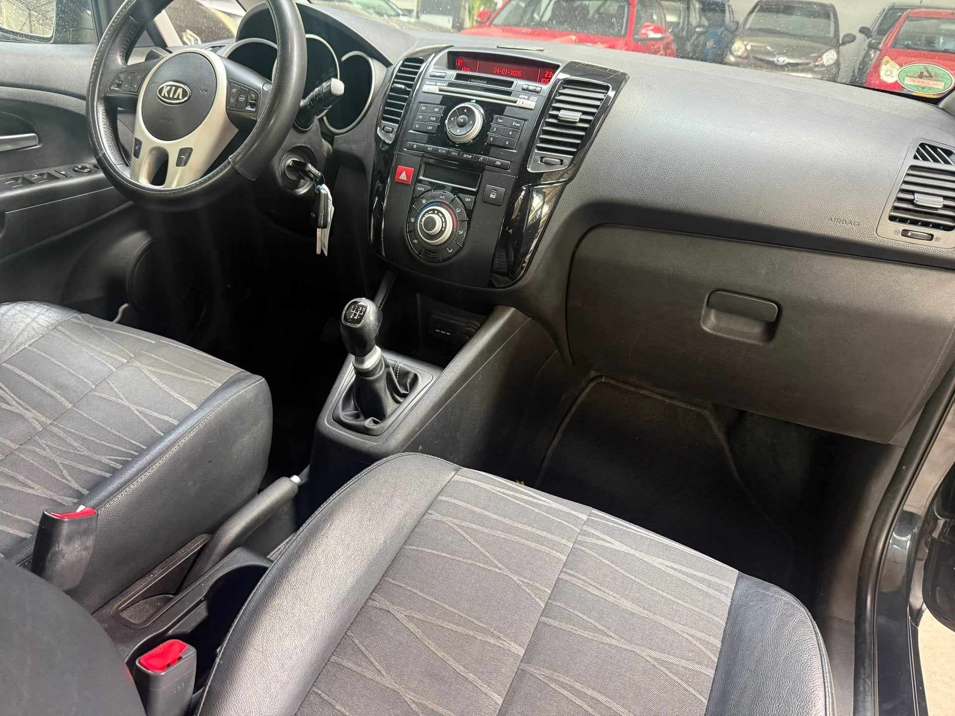Kia Venga 1.4 CVVT X-ecutive Airco, Trekhaak, achteruirij se, Auto's, Kia, Voorwielaandrijving, Euro 5, Gebruikt, 4 cilinders