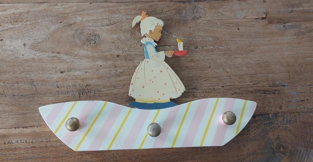 Retro  vintage houten baby/kinder kapstokje. Leuk kraamkado, Ophalen of Verzenden