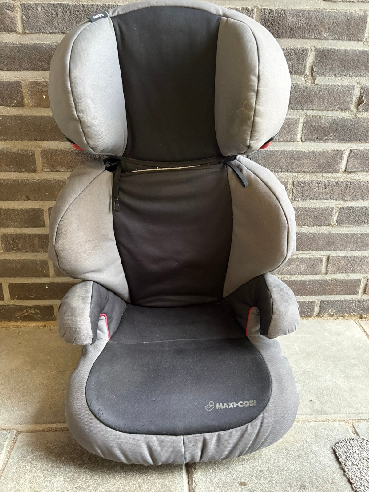 Maxi Cosi stoelverhoger 15-36 kg, 15 t/m 36 kg, Ophalen of Verzenden, Gebruikt, Autogordel