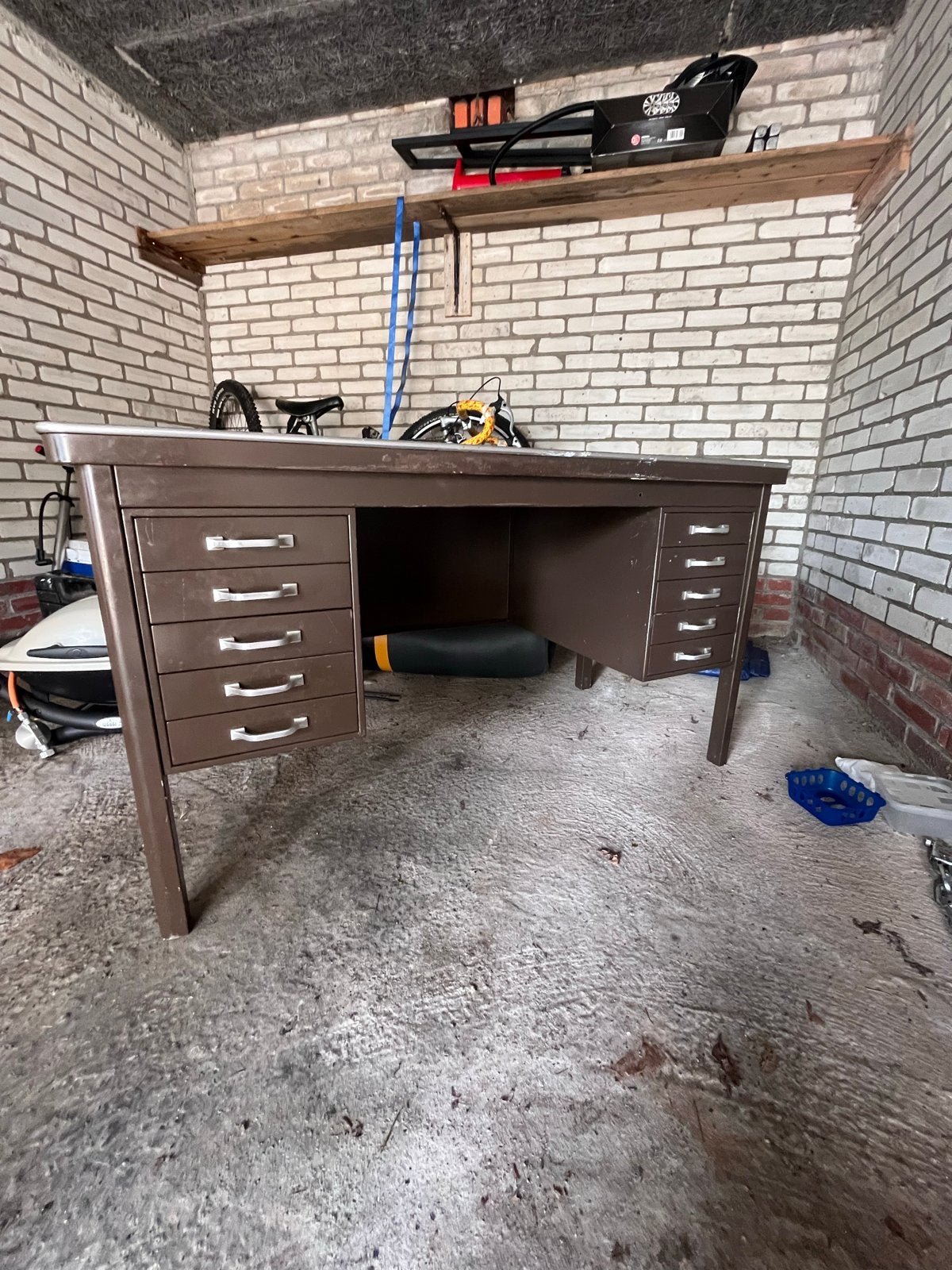 Vintage/industrieel metalen bureau met lades - donkergroen, Ophalen, Gebruikt, Met lades, Metaal