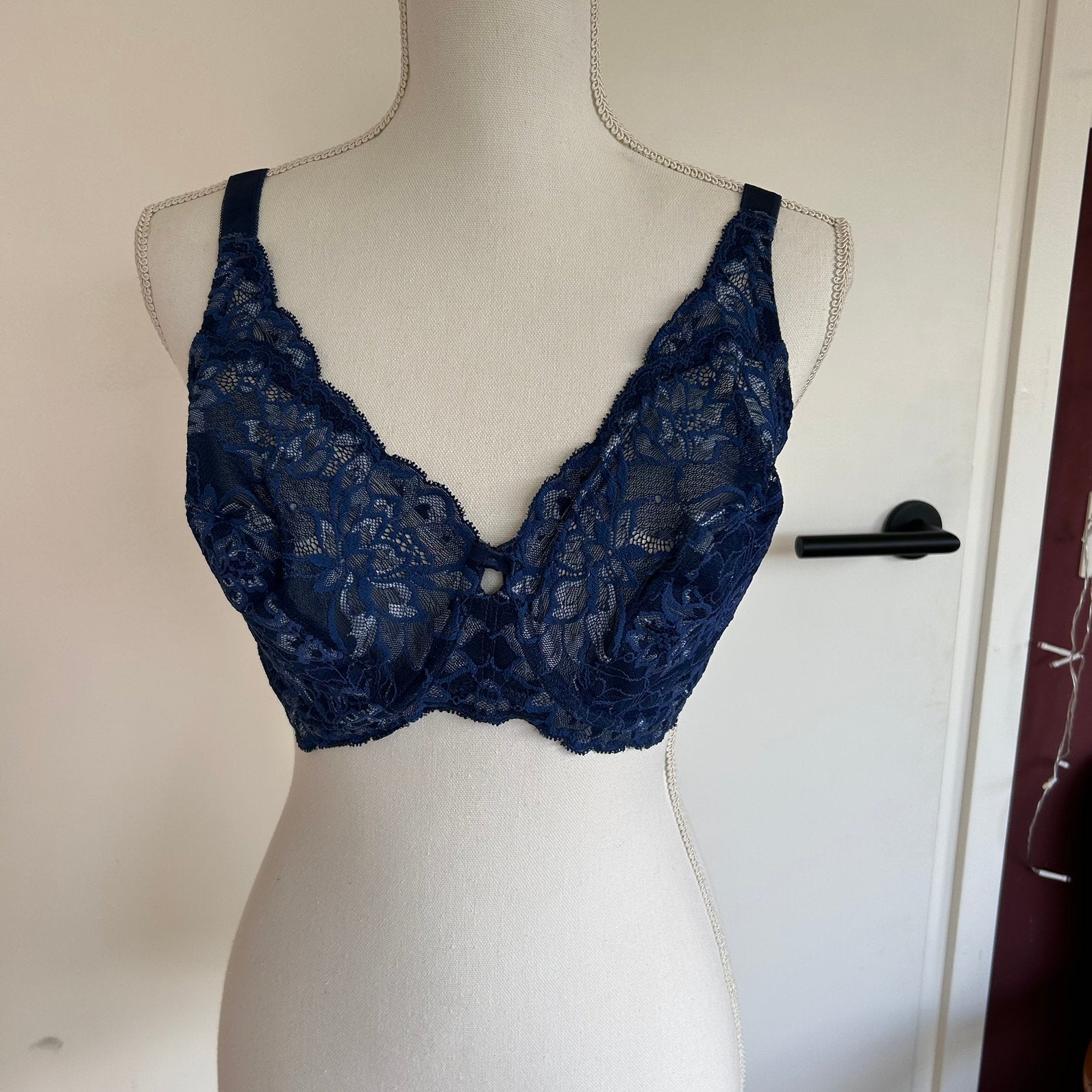 Triumph Amourette Charm W beugel BH EU 85E blauw, Ophalen of Verzenden, Blauw, BH