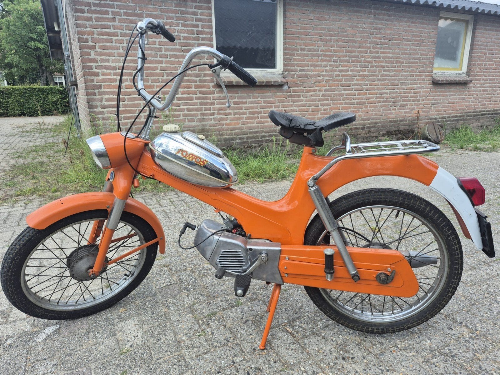 Tomos bromfiets - Oranje - Opknapper, Ophalen, Gebruikt, Maximaal 45 km/u, 49 cc