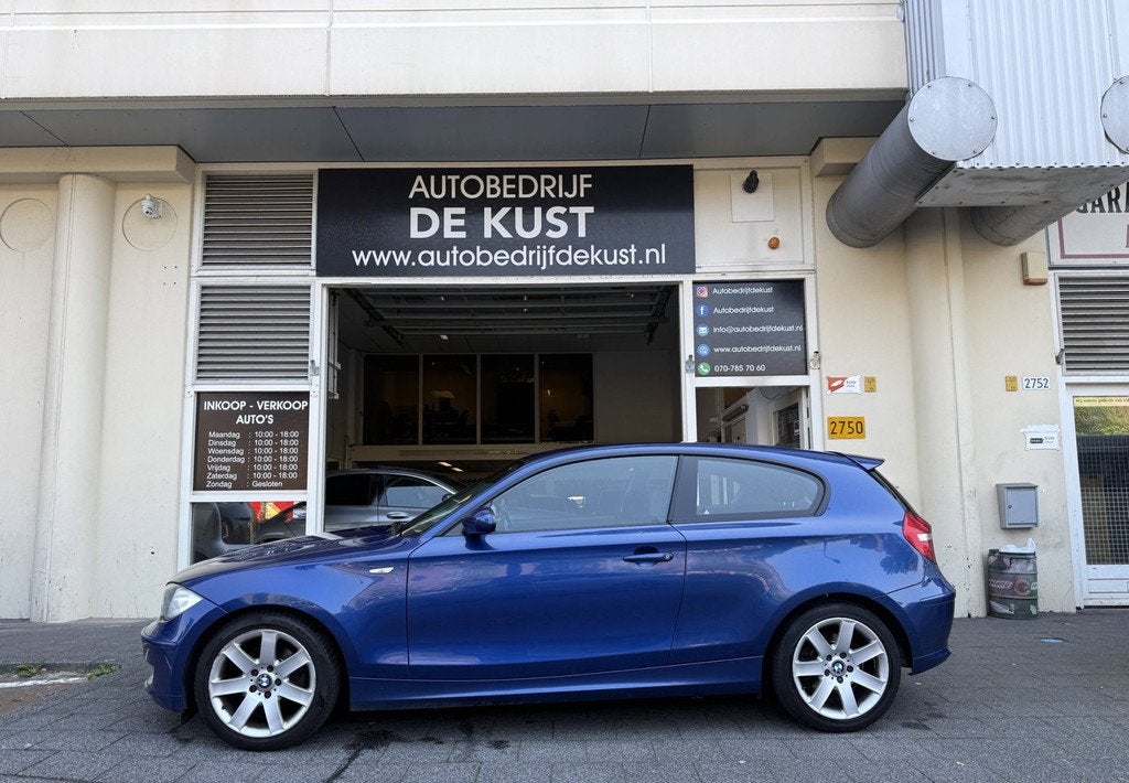 BMW 1-serie 120i AUT 2009 Airco, Achterwielaandrijving, 680 kg, 4 cilinders, Origineel Nederlands