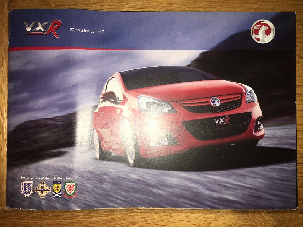 4x Vauxhall VXR Holden Opel OPC brochures folders Monaro Ast, Ophalen of Verzenden, Zo goed als nieuw, Opel