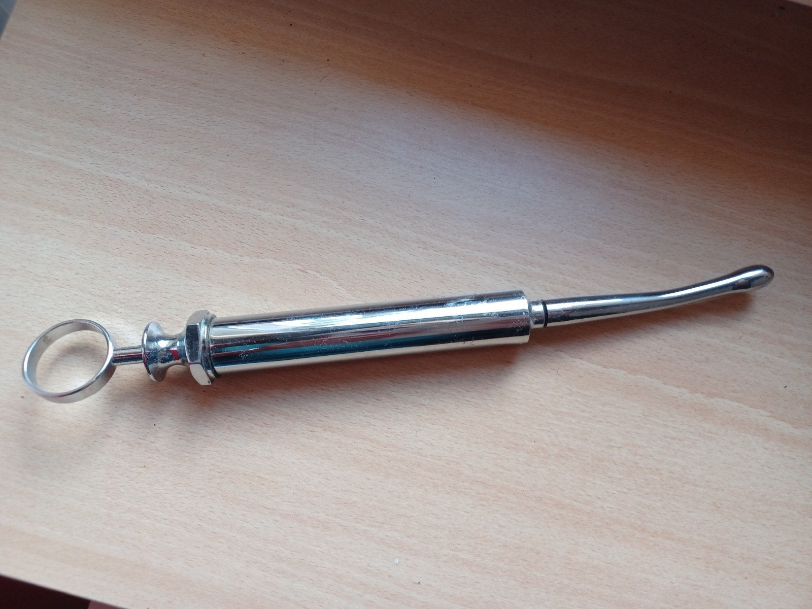 Vintage  spuit  antiek medisch instrument, Ophalen of Verzenden