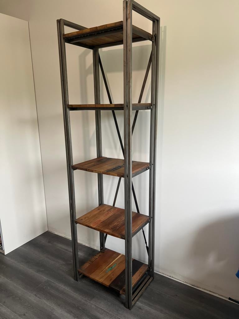 Industriële Boekenkast/Open Kast met Houten Planken, Ophalen, Gebruikt