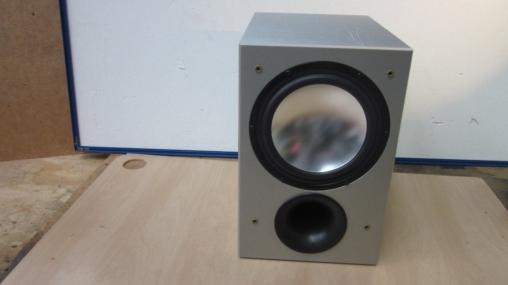 ELAC SUB 111.2 ESP Powered Subwoofer, Audio, Tv en Foto, Subwoofer, Ophalen of Verzenden, 150 watt of meer, Overige merken