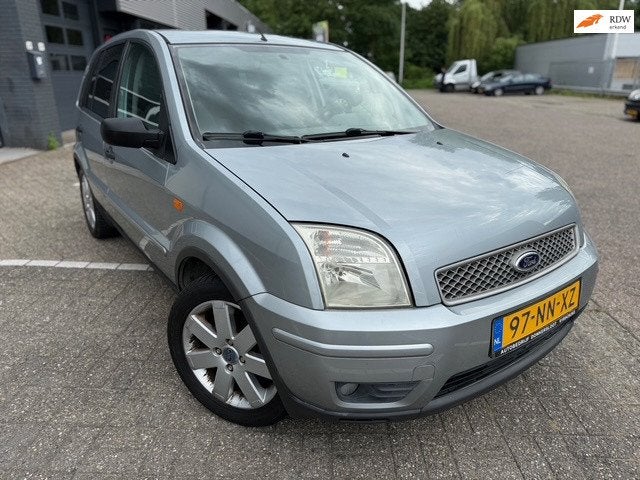 Ford Fusion 1.6-16V Fusion+ | NW D-RIEM | APK |, Auto's, Ford, Voorwielaandrijving, 1596 cc, 101 pk, Metallic lak