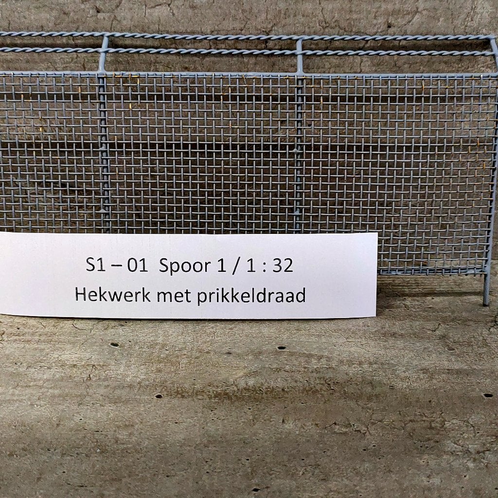 S1 -  01 Spoor 1 - 1 : 32 HEKWERK  met prikkeldraad, Overige merken, Gelijkstroom, Natuur, Nieuw