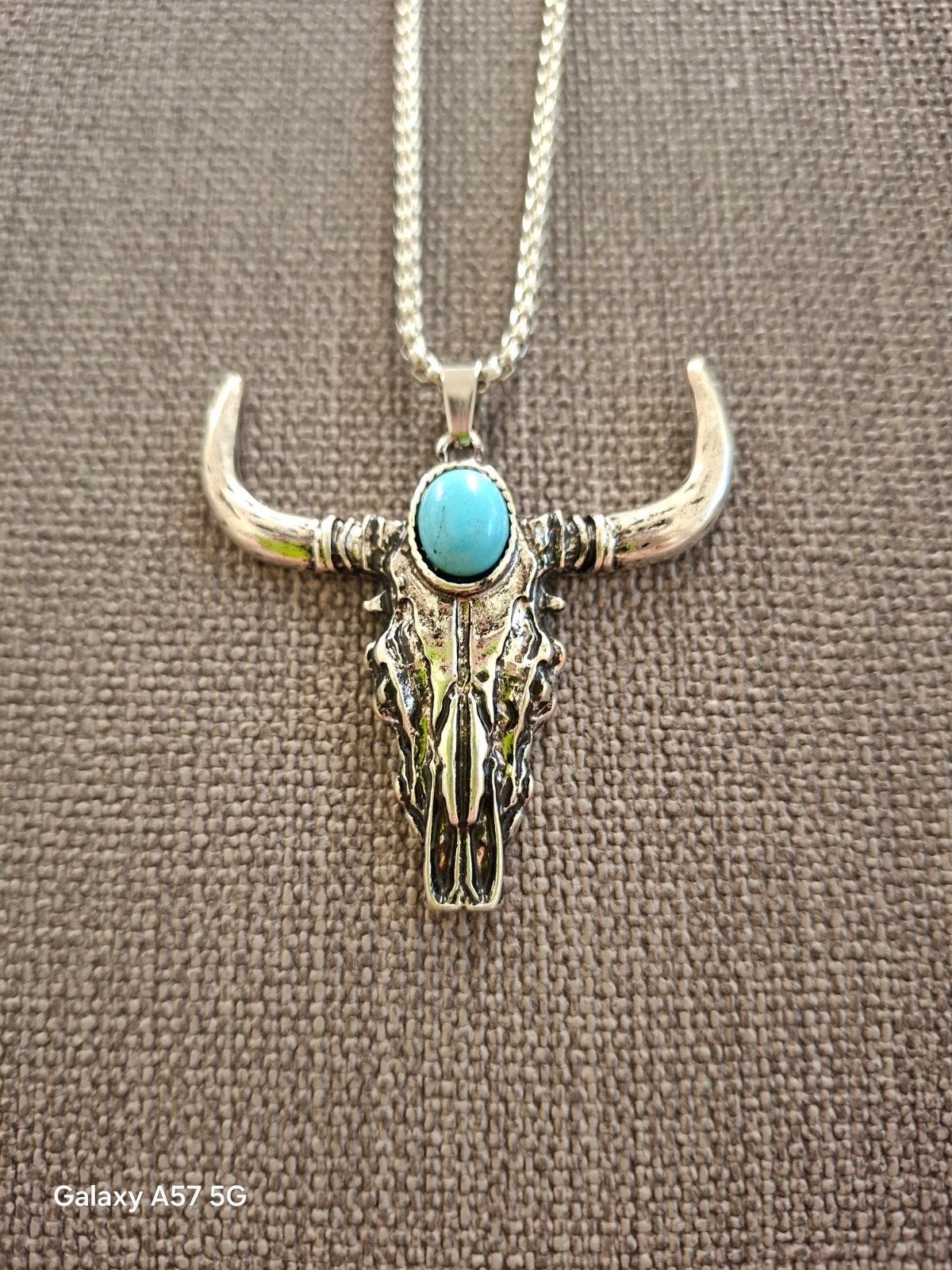 Hanger met ketting - Stierenkop met turkoois steen, Sieraden, Tassen en Uiterlijk, Kettingen, Ophalen, Overige materialen, Nieuw
