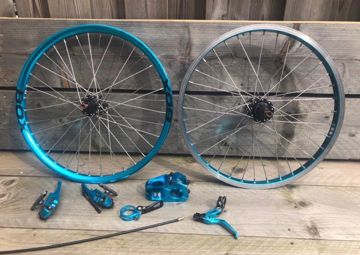 Wiel set met v-brake rem, stuurpen en zadelklem, Fietsen en Brommers, Ophalen, Gebruikt, Aluminium, V-brakes