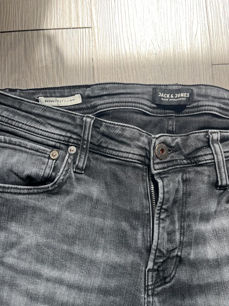 Jack & Jones Skinny Fit Liam Jeans - Grijs (W32), Ophalen of Verzenden, Zo goed als nieuw, Grijs, W32 (confectie 46) of kleiner
