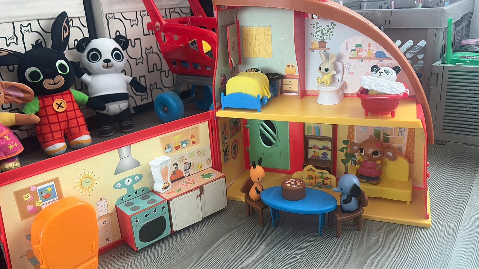 Bing Speelhuis met figuren, Ophalen of Verzenden, Zo goed als nieuw, Poppenhuis