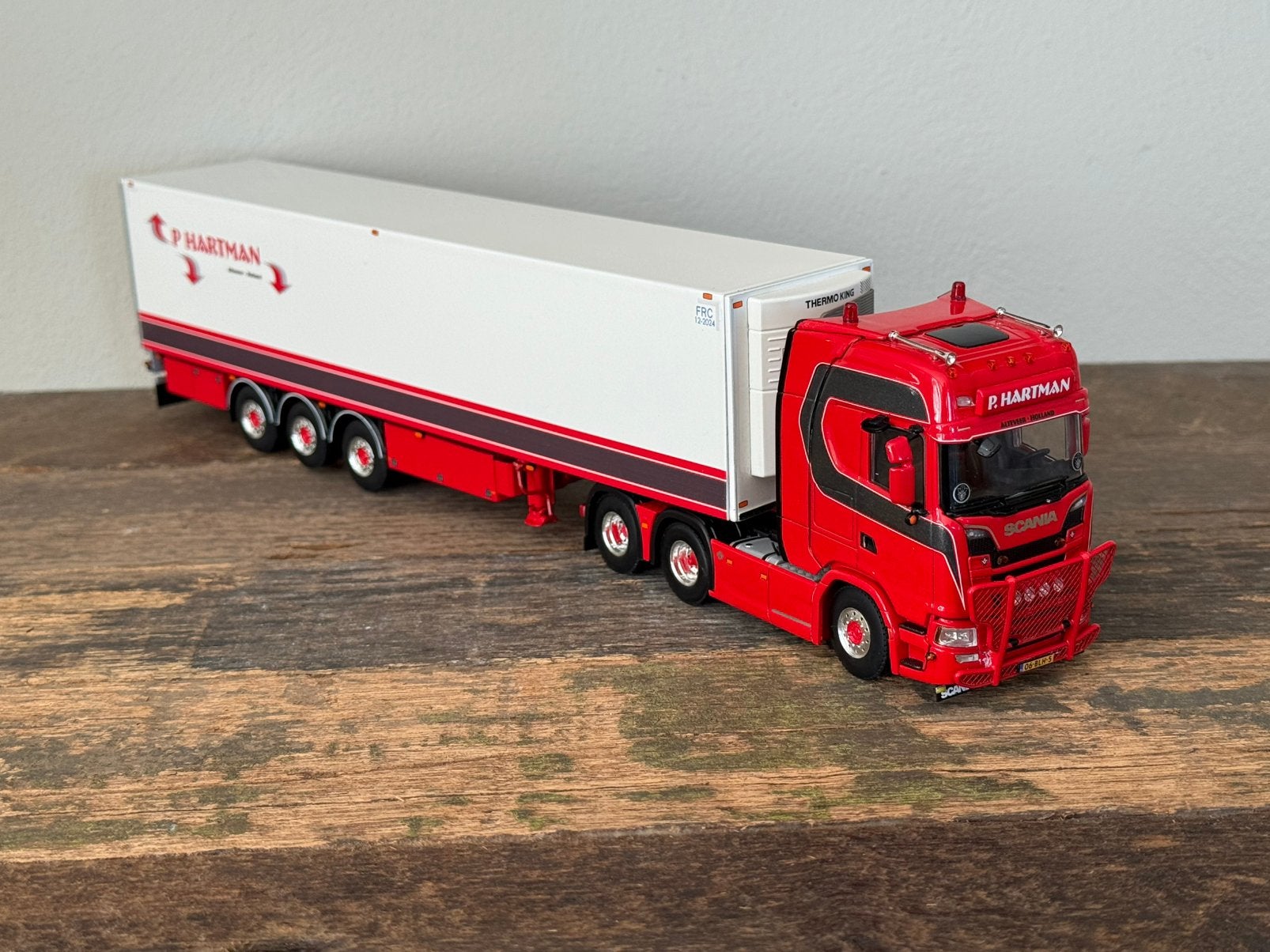 WSI - Scania Next Gen Hartman, Hobby en Vrije tijd, Modelauto's | 1:50, Ophalen of Verzenden, Zo goed als nieuw, Bus of Vrachtwagen