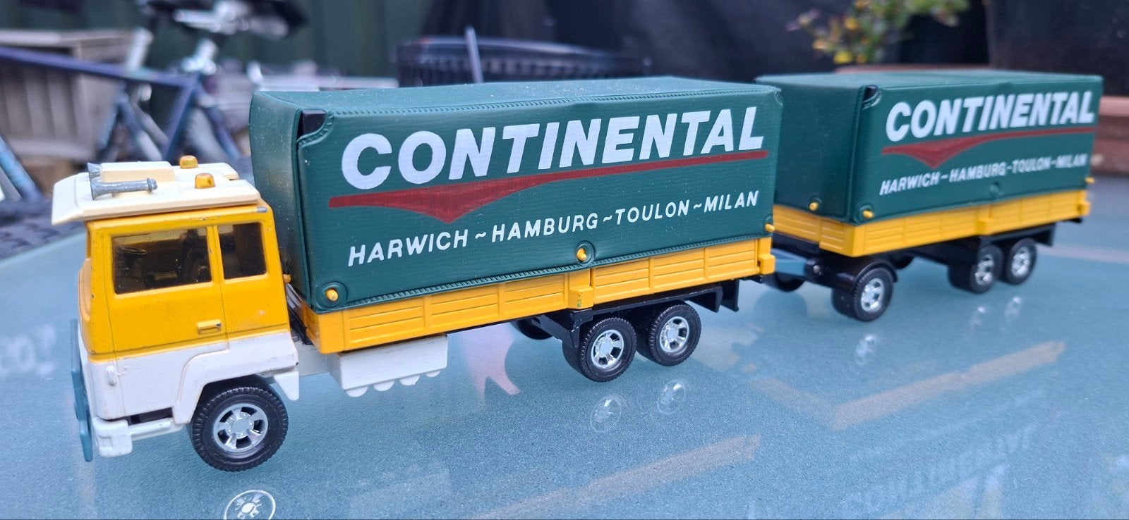 Matchbox Continental vrachtwagen met AANHANGER BIEDEN, Ophalen of Verzenden, Gebruikt