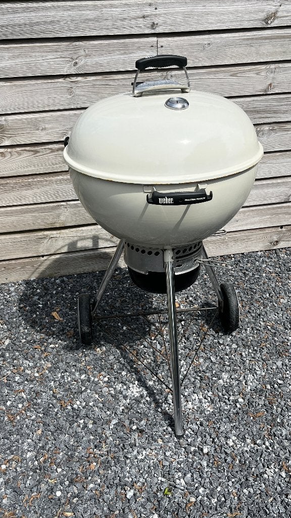 Weber BBQ Master-Touch GBS 57 cm Ivory, Tuin en Terras, Houtskoolbarbecues, Ophalen, Gebruikt, Weber, Met accessoires