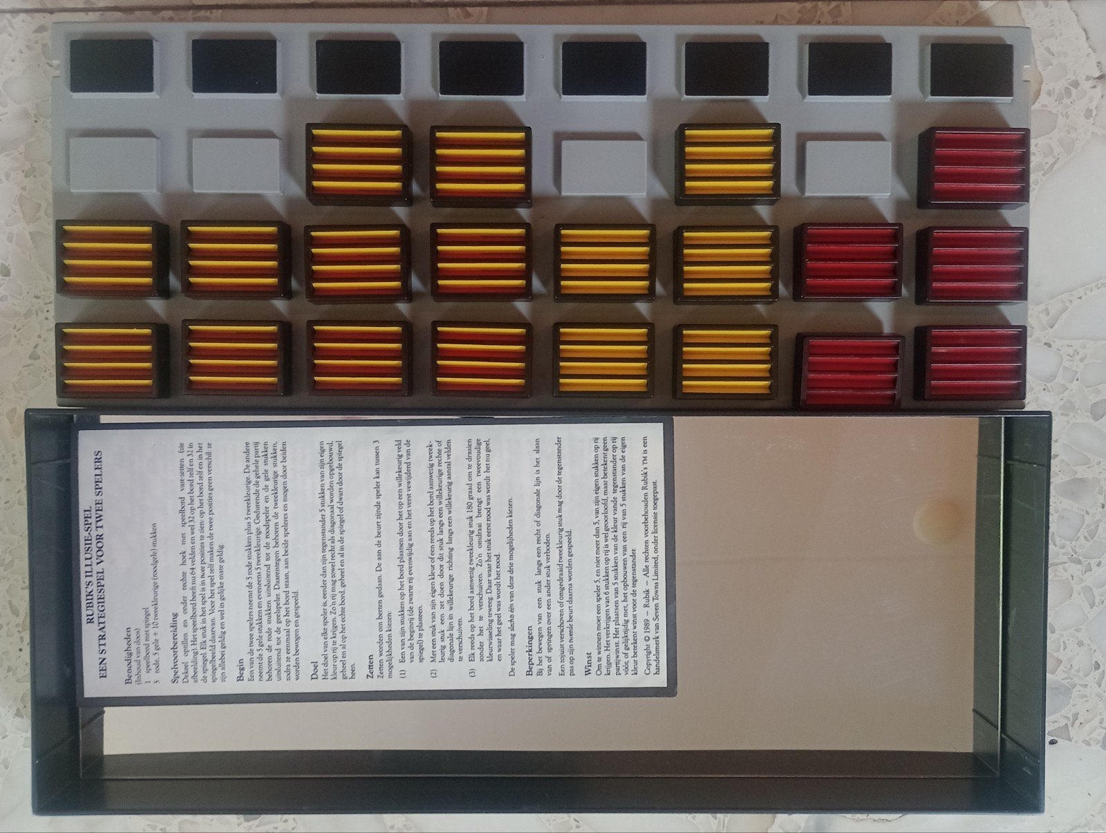 Rubik's Illusion - Magische Kubus, Ophalen of Verzenden, Zo goed als nieuw