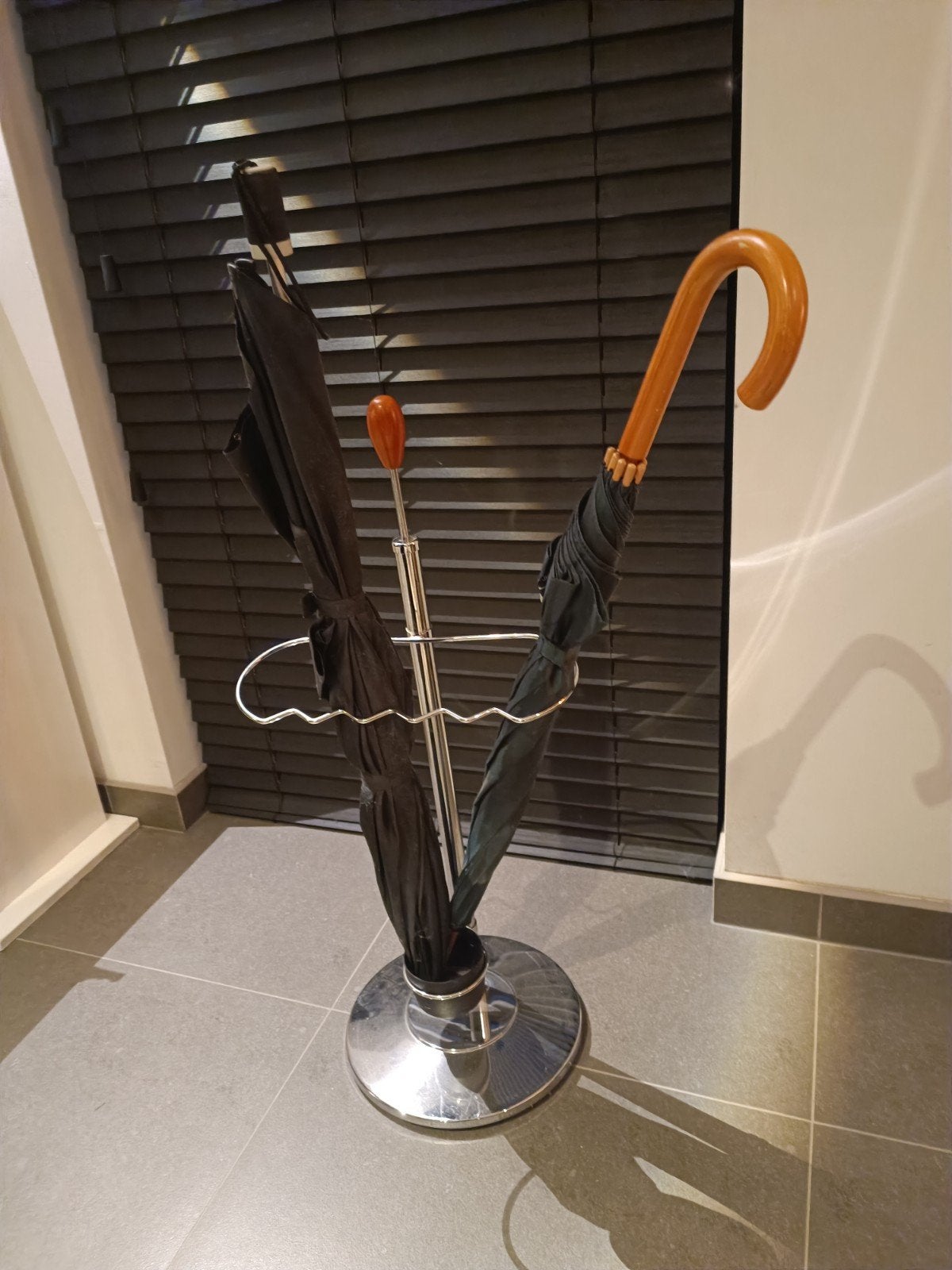 designer standaard voor paraplu wandelstok. paraplubak, Ophalen, Metaal