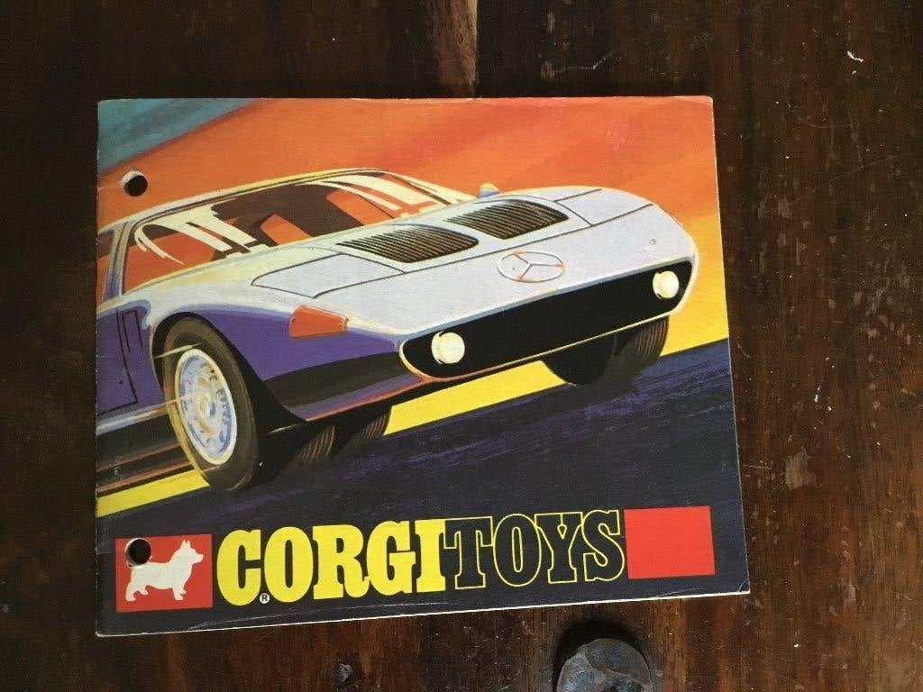 Corgi Toys - folder brochure catalogus 1970, Ophalen of Verzenden, Zo goed als nieuw, Auto, Corgi
