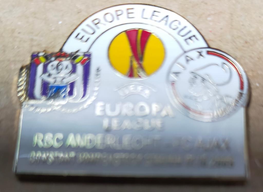 UEFA Europa League Pin Anderlecht vs Ajax, Verzamelen, Ophalen of Verzenden