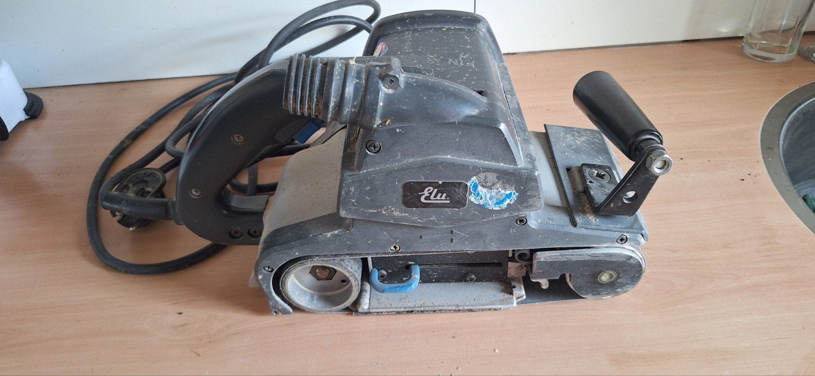 Elu bandschuurmachine - Krachtig en betrouwbaar, Doe-het-zelf en Verbouw, Gereedschap | Schuurmachines, Ophalen of Verzenden, Gebruikt