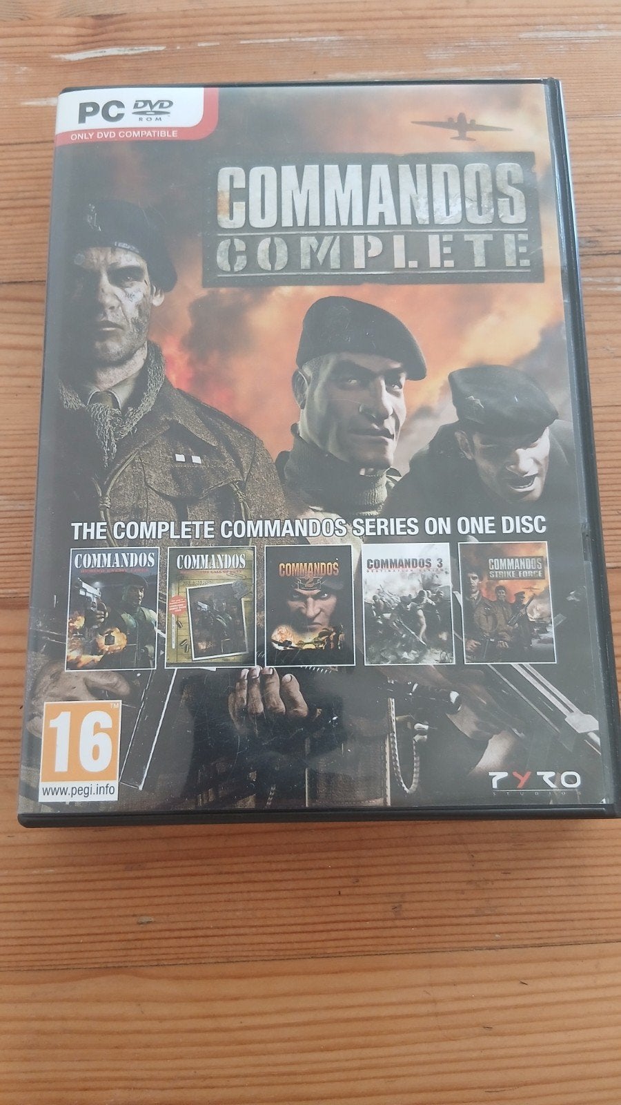 Commandos Complete PC DVD-ROM - De complete serie!, Gebruikt, 1 speler, Ophalen of Verzenden, Strategie en Constructie