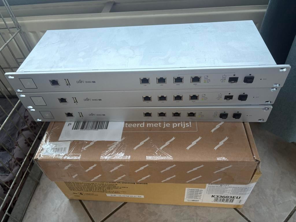 Unifi ubiquiti usg pro 4 router, Computers en Software, Ophalen of Verzenden, Gebruikt