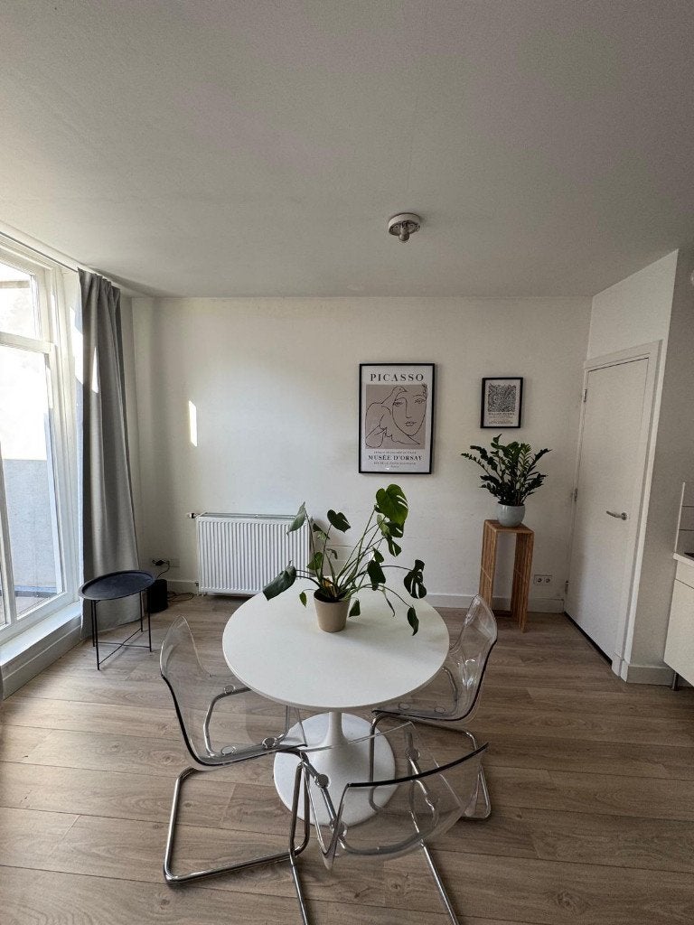 DOCKSTA tafel wit IKEA, Huis en Inrichting, Ophalen, Kunststof, 50 tot 100 cm, 100 tot 150 cm