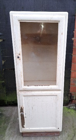 Kast kasten apothekerskasten decoratie, Ophalen
