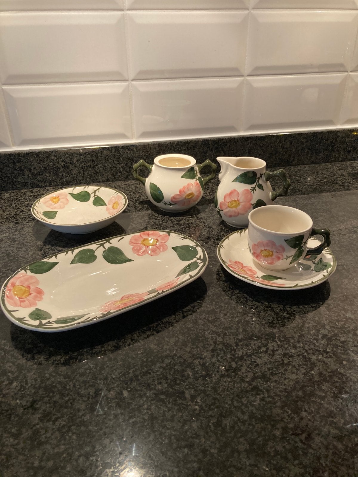 VILLEROY & BOCH - WILD ROSE - servies onderdelen, Antiek en Kunst, Ophalen of Verzenden