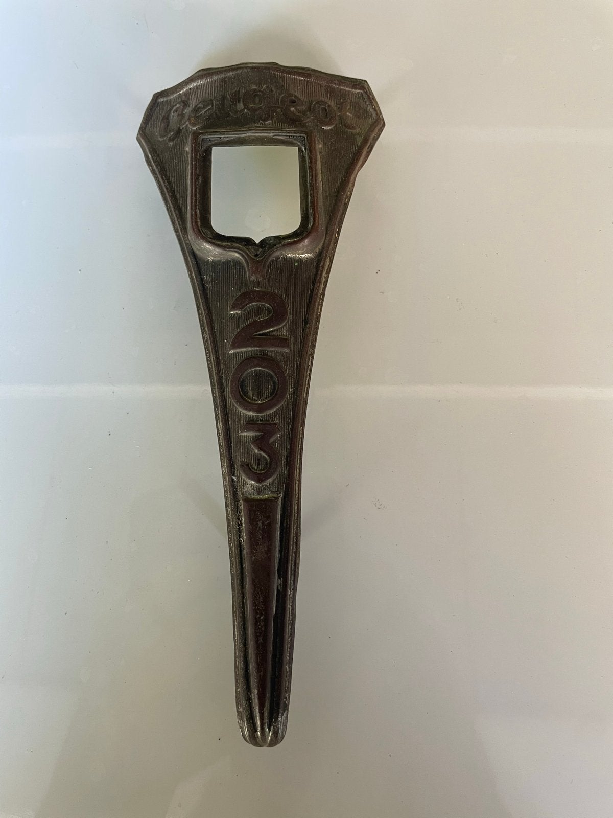 Oldtimer Peugeot 203 Embleem - Origineel, Ophalen of Verzenden, Gebruikt, Peugeot