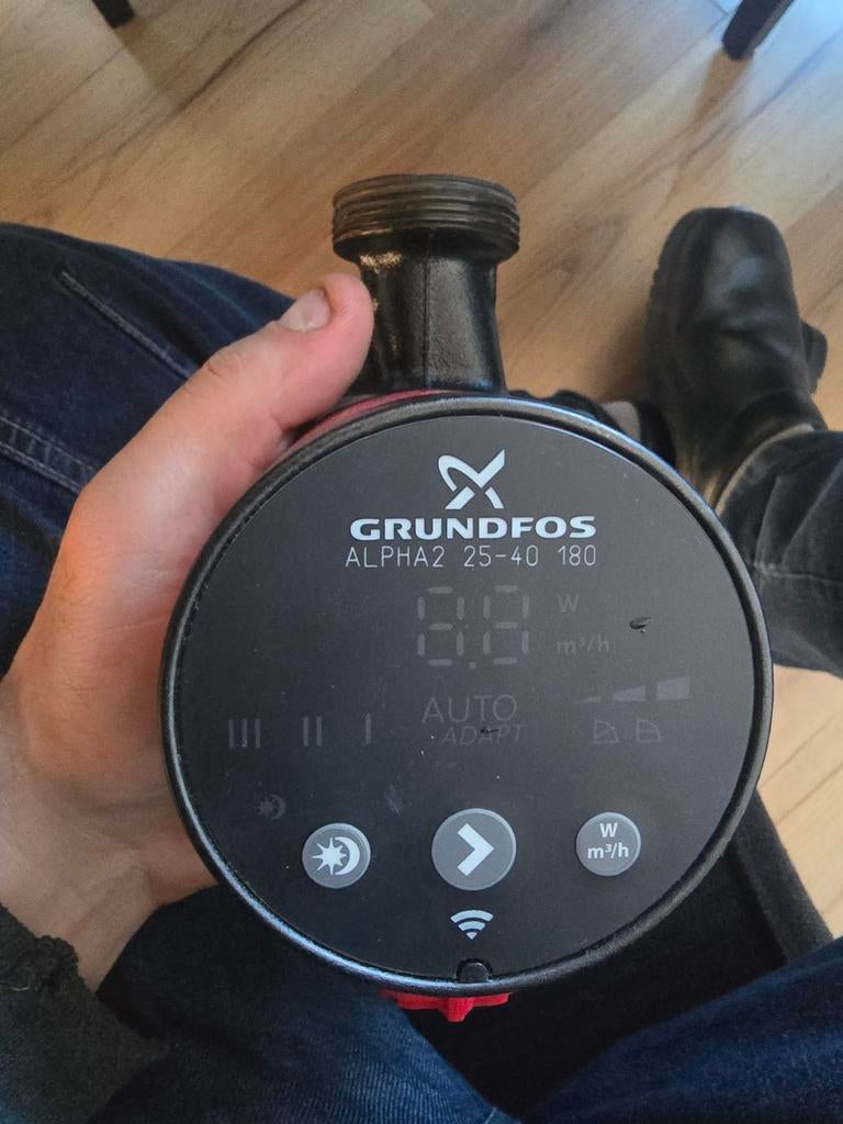 Grundfos ALPHA2 25-40 180 Circulatiepomp, Doe-het-zelf en Verbouw, Ventilatie en Afzuiging, Ventilator, Ophalen of Verzenden