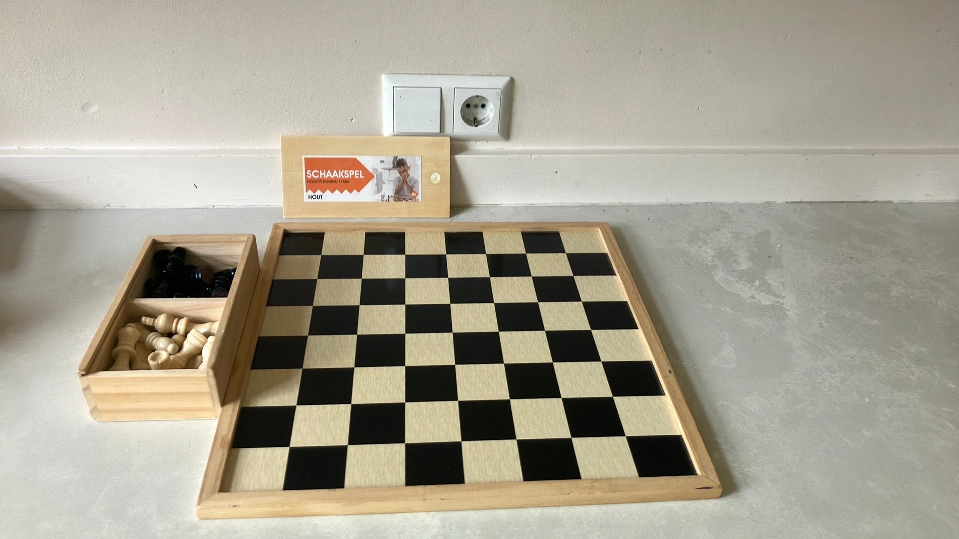 Nooit gebruikt schaakspel nog voledig intact, Een of twee spelers, Ophalen of Verzenden, Nieuw