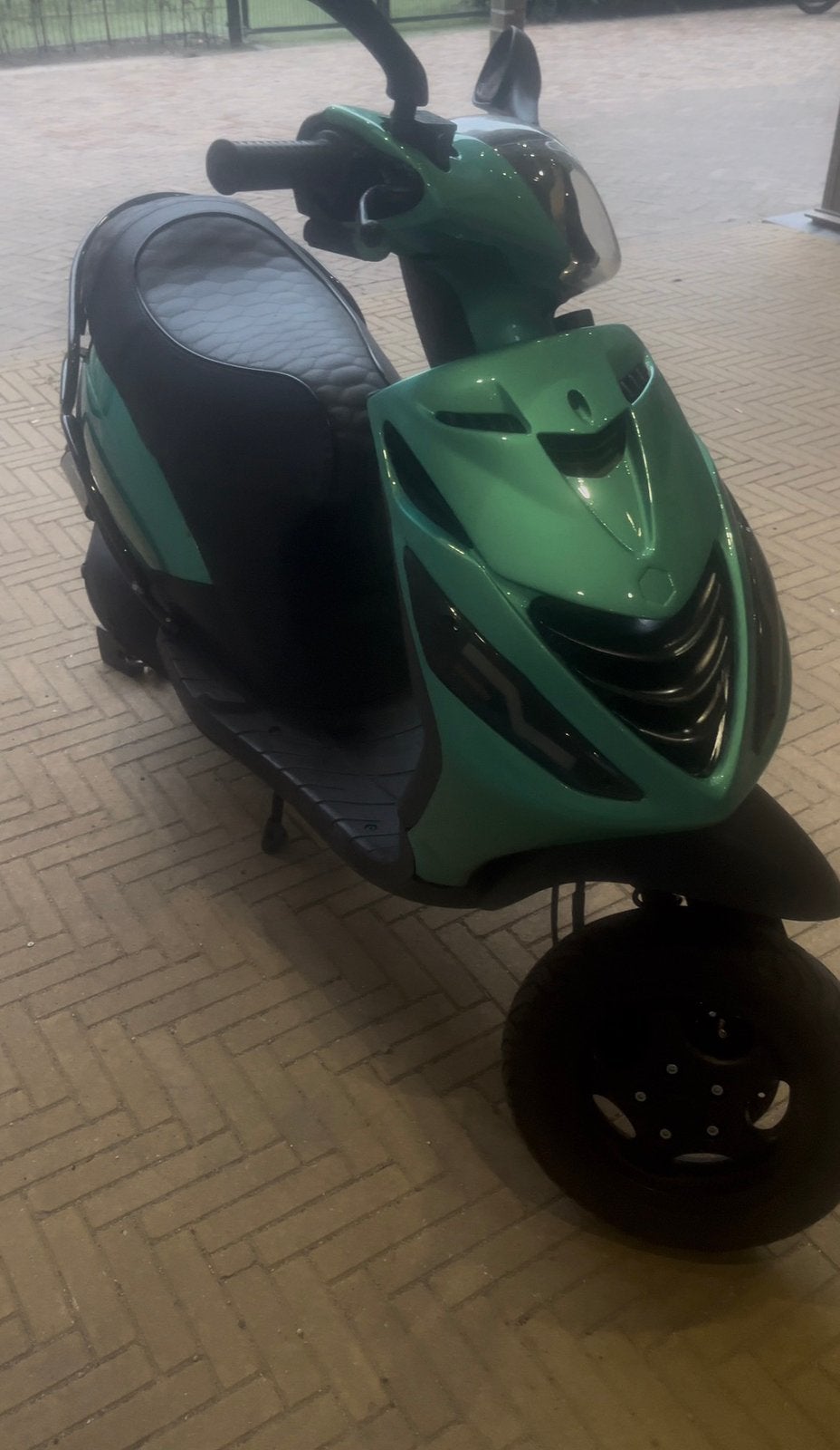 Zip 2t sp 70cc h2o/lc (OOK TERUIL!), Fietsen en Brommers, Scooters | Piaggio, Ophalen of Verzenden, Zo goed als nieuw, Tweetakt