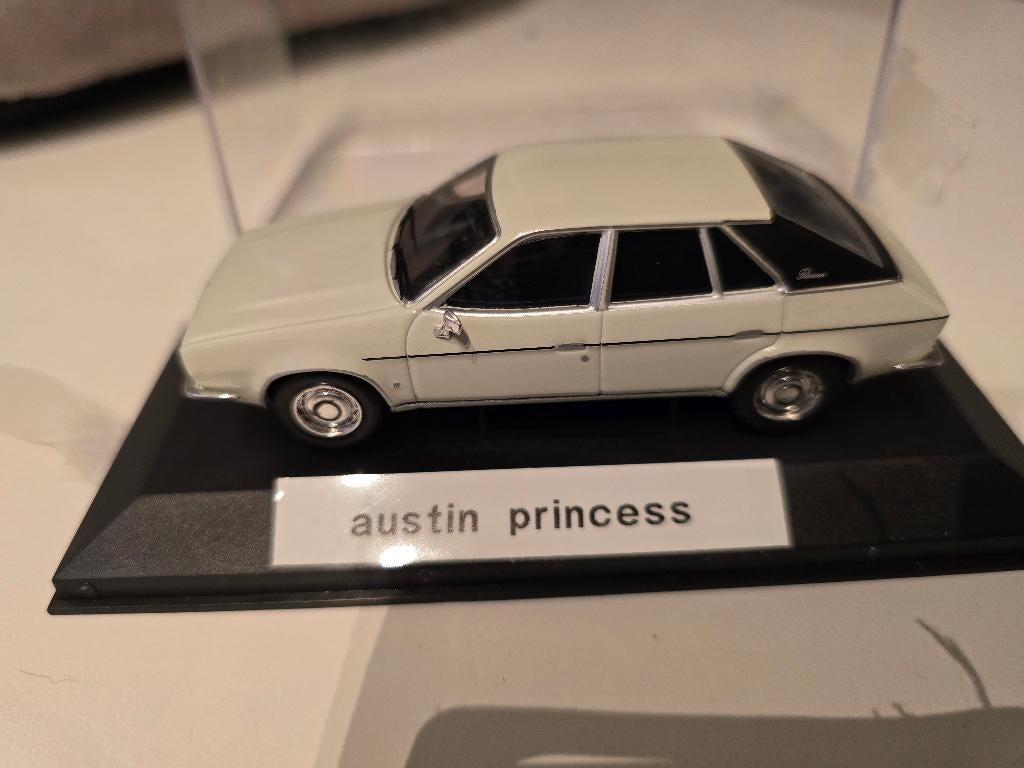 Austin Princess 1/43, Ophalen of Verzenden, Zo goed als nieuw, Auto, Overige merken