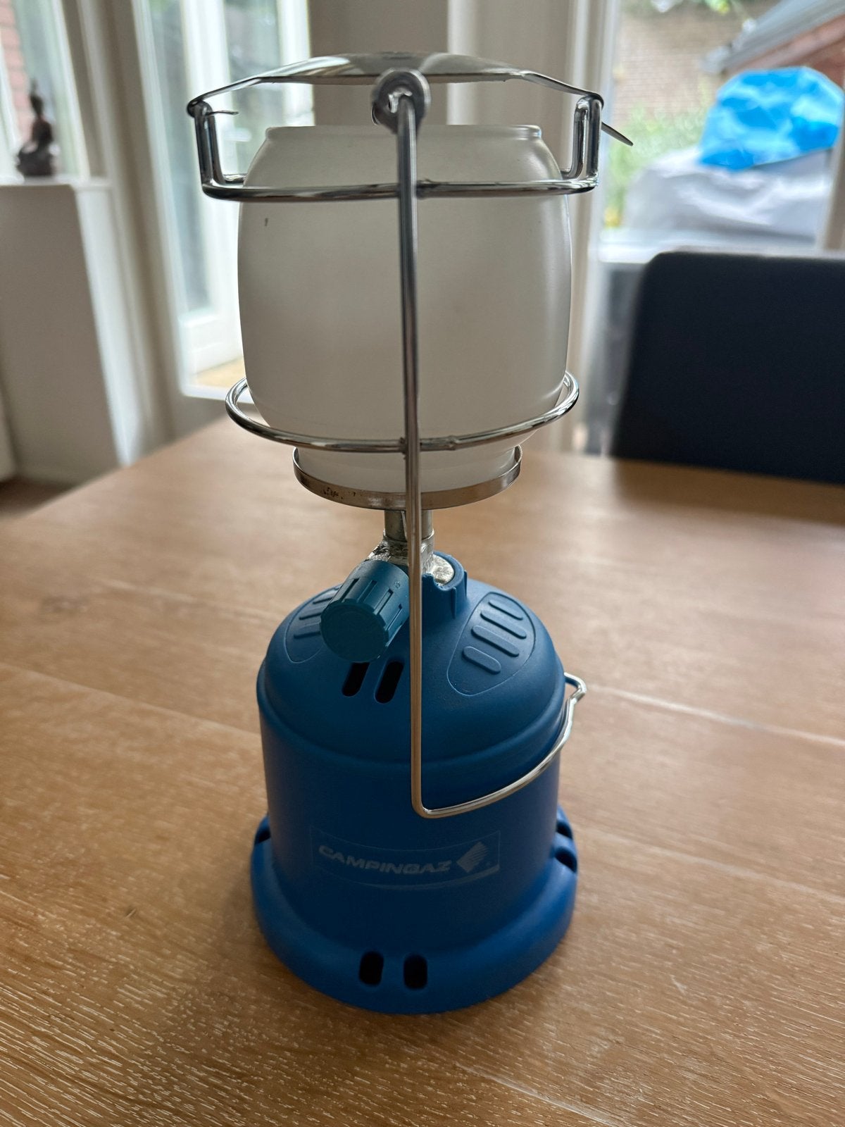 Campingaz Camping 206 L Gaslamp - Zo goed als nieuw, Ophalen, Zo goed als nieuw