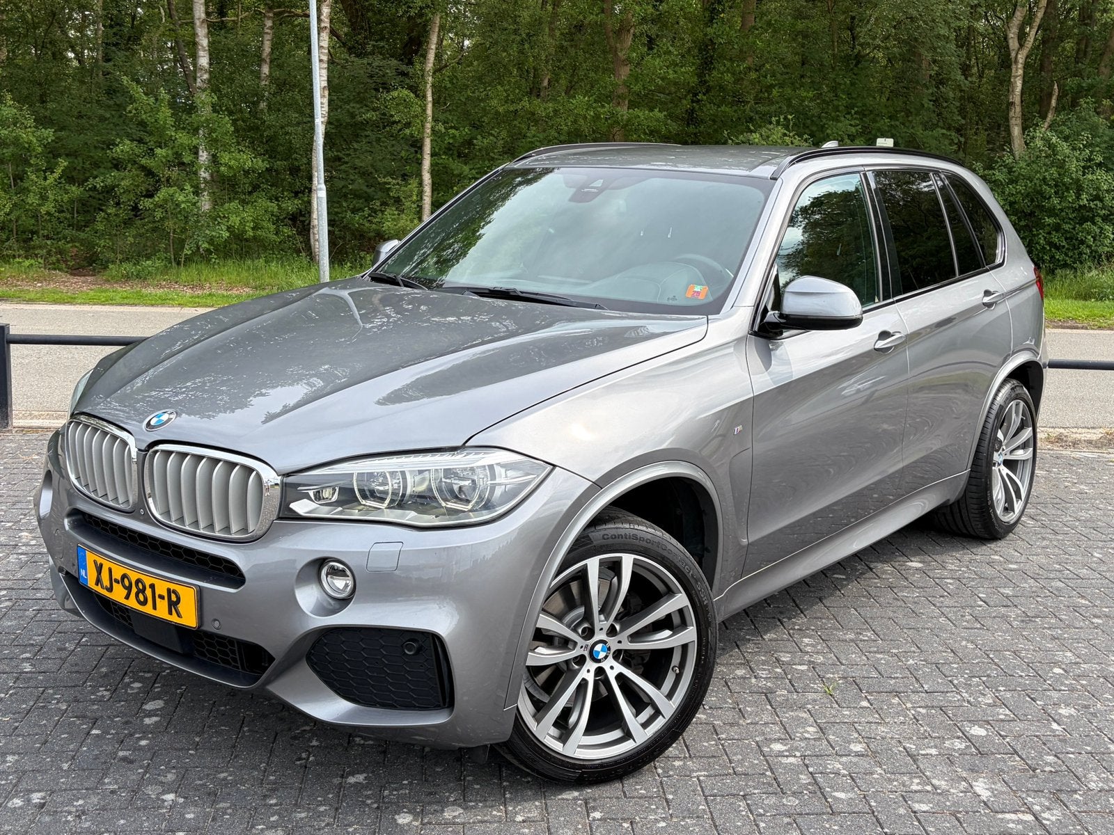 BMW X5 40D xDrive High Executive. Uniek, Auto's, BMW, Automaat, 2993 cc, 255 €/maand, Lichtsensor
